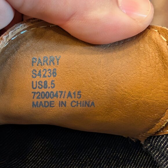 Dress Shoes - Picture 3 of 4